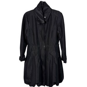 Duepeadue Black Flare puff bottom jacket EUC Size Medium